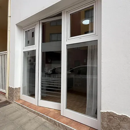 B-rent Zen Loft In Town Appartement